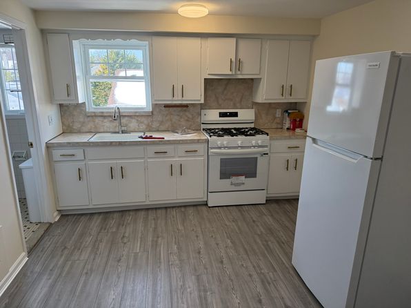 (undisclosed Address)