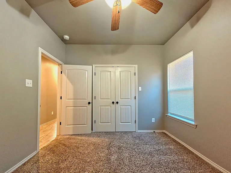 1109 Preston Trl — Photo 10