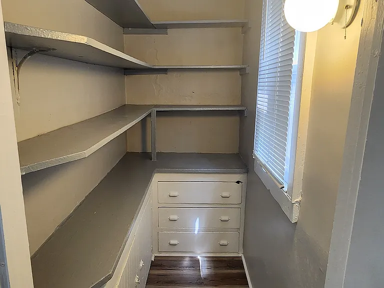 In Unit Pantry