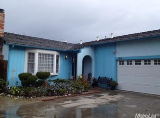 136 Azalea Ct, Hercules, CA 94547