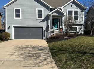 12401 S Pine St, Olathe, KS 66061