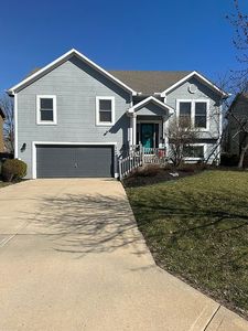 12401 S Pine St, Olathe, KS, 66061