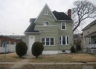 1st image of 16 Florence Ave
