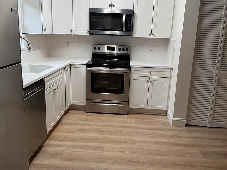 New Kitchen cabinets and tops.