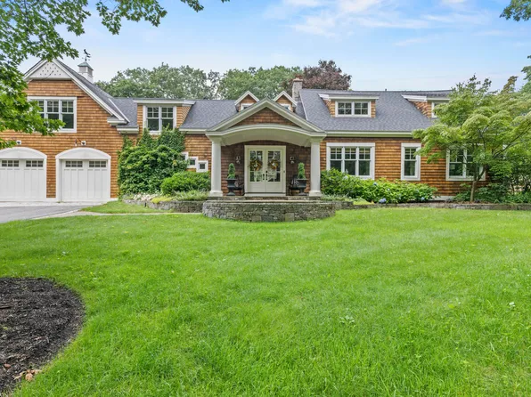 324 Foreside Road, Falmouth, ME 04105