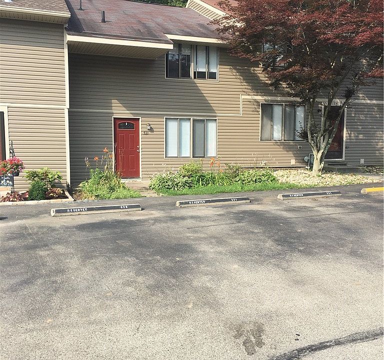 1st image of 531 Hunters Path Rd