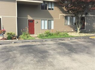 531 Hunters Path Rd, Bridgeville, PA 15017