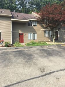531 Hunters Path Rd, Bridgeville, PA, 15017