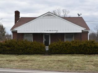 686 Georgetown Rd, Paris, KY 40361