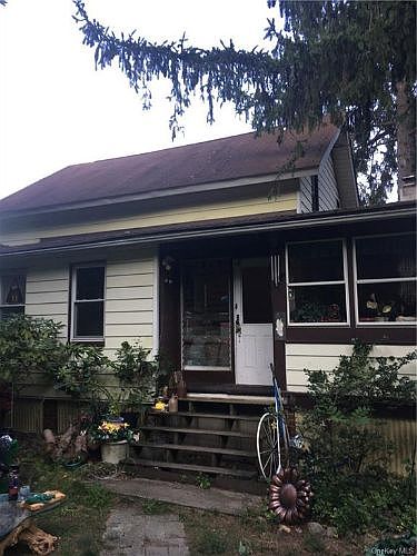 1st image of 403 N Liberty Dr
