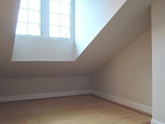 2nd image of 48 9th Ave APT 31A