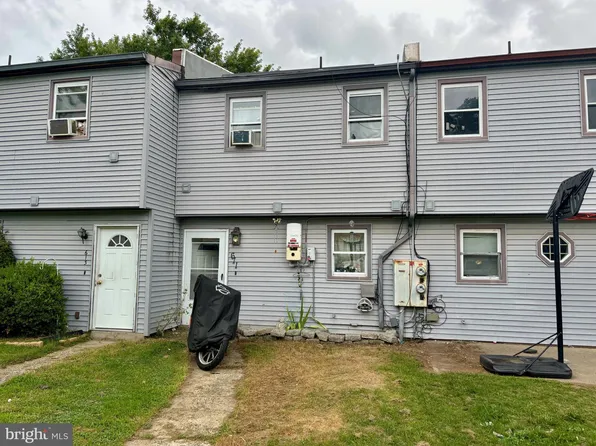 611 Tara Dr, Sicklerville, NJ 08081