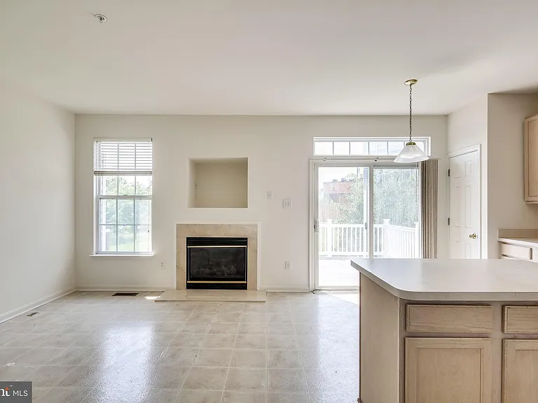 2702 Snowmill Ct — Photo 14