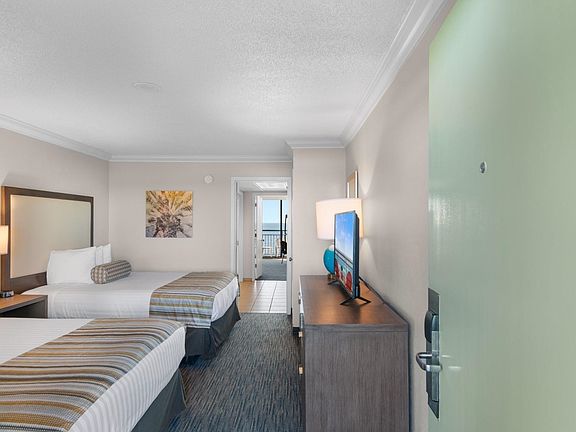 2nd image of 1105 S Ocean Blvd. #814