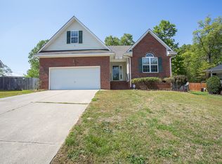 8408 Deertrot Dr, Fayetteville, NC 28314
