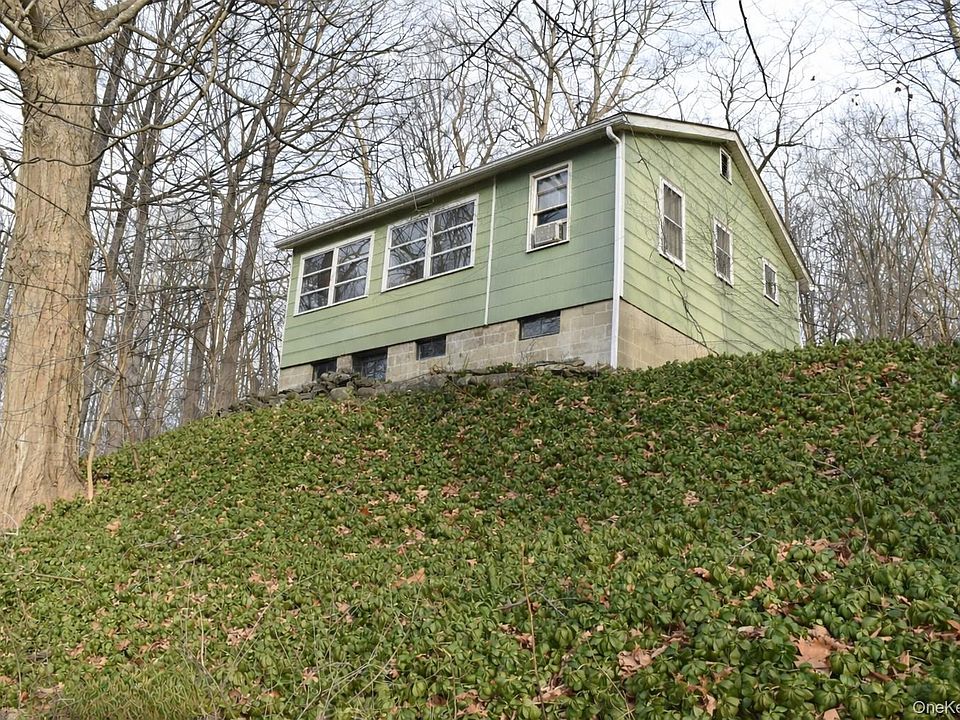 1st image of 36 Paradise Hill