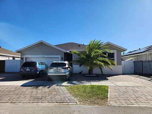 27739 SW 133rd Ave Photo 1