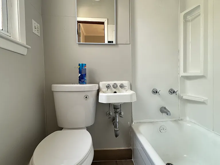 41 Osborn Ave #B — Photo 6