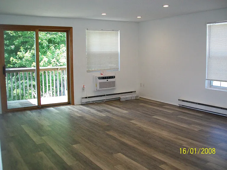 120 Heather Rdg #120 — Photo 3