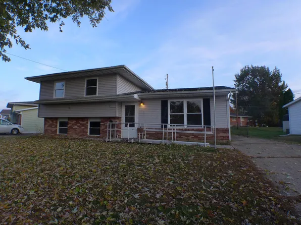 73 Indianhead Dr, Heath, OH 43056