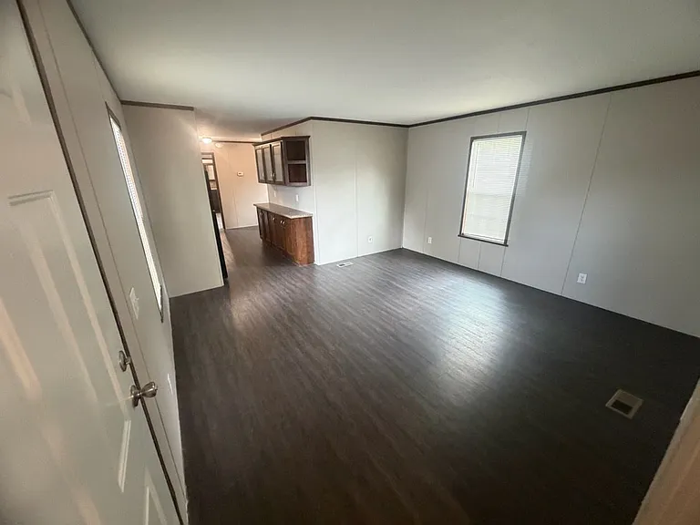 Santa Barbara Estates — Photo 12