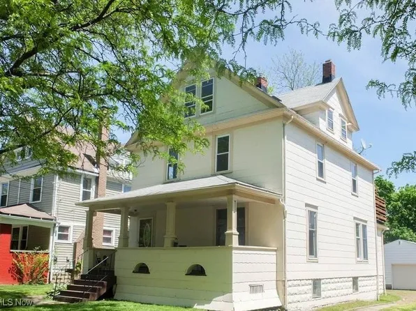 63 Grand Ave, Akron, OH 44303