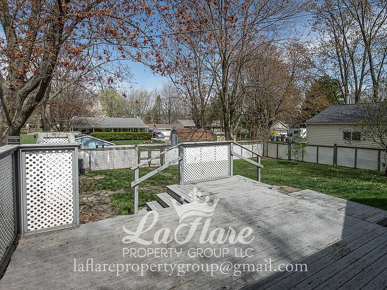 427 E Indiana Ave — Photo 5