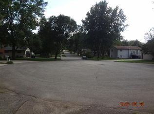 4016 Katie Ln NW, Rochester, MN 55901