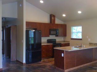 3310 E College Way, Mount Vernon, WA 98273