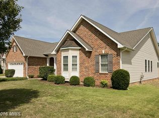 111 Camaruge Ct, Stephens City, VA 22655