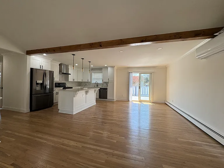 26 Norwich St #1 — Photo 5