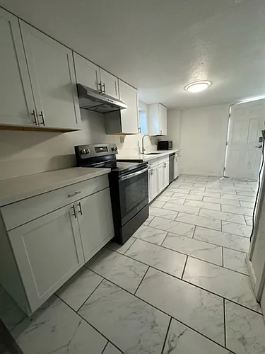 4064 S Broadway Photo 1