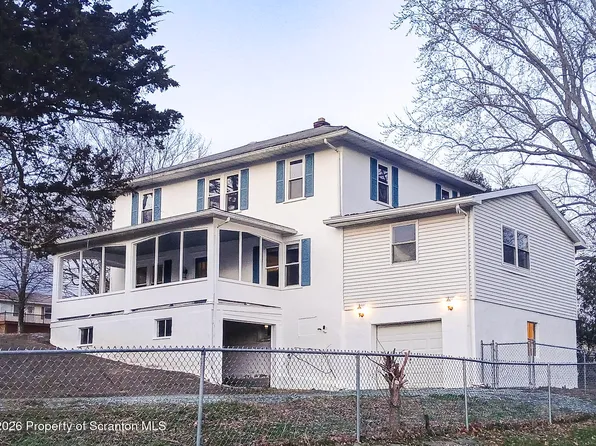 174 Mahon Ave, Factoryville, PA 18419