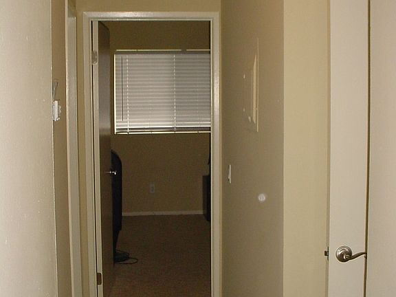 4th image of 777 S Citrus Ave APT 251