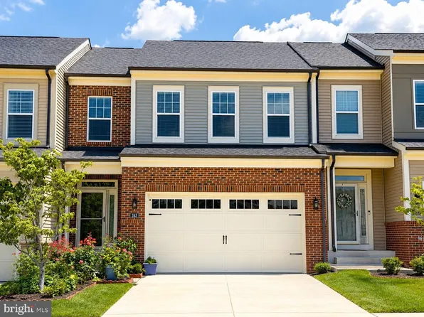 243 Smokebush Dr, Stafford, VA 22554