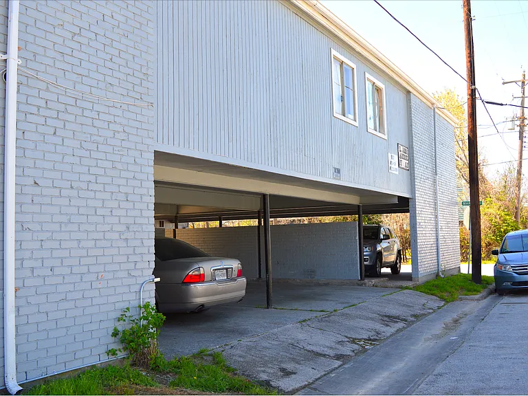 1617 Marlin St — Photo 14