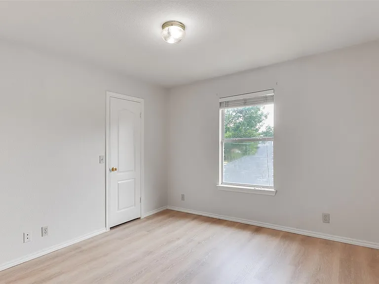 1204 Stepp Bnd — Photo 21