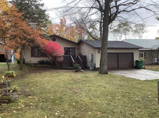 313 Eastland Dr, Leroy, MI