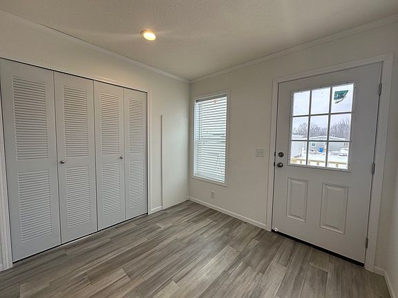 4th image of 3296 Strauss Ct #396