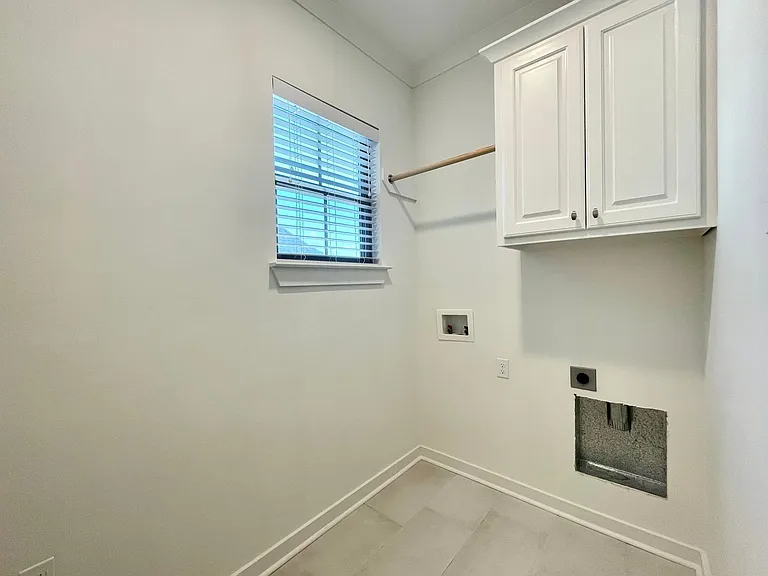 39419 Waycross Ave — Photo 14