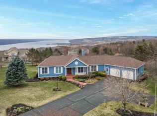 56 Teeter Rd, Ithaca, NY 14850