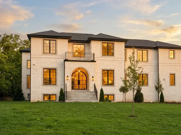 2 Old Tamarack Ln, Orland Park, IL 60462