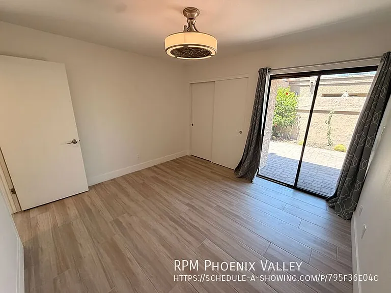 7826 E San Miguel Ave — Photo 14