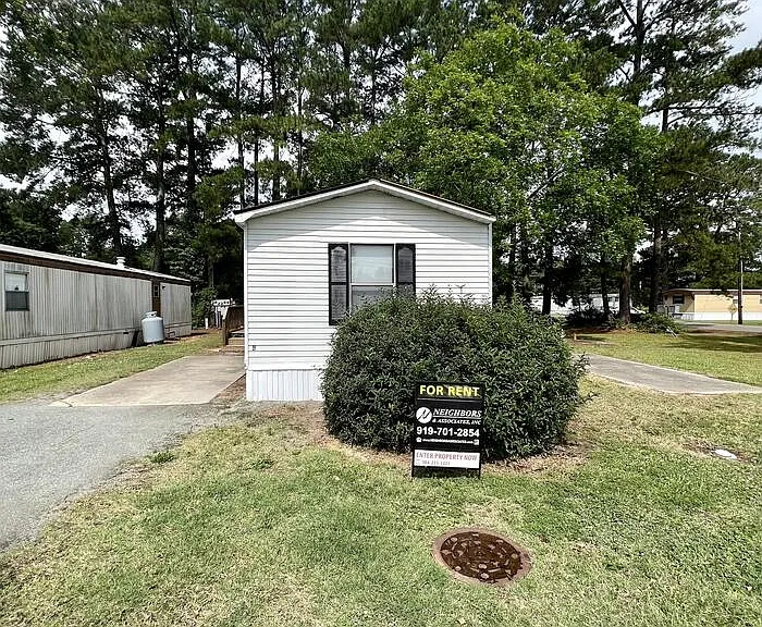 300 Ricks Rd — Photo 20