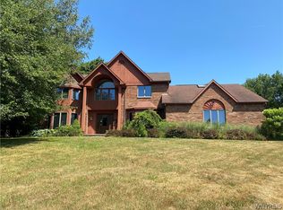 22 Hillsboro Dr, Orchard Park, NY 14127 | Zillow