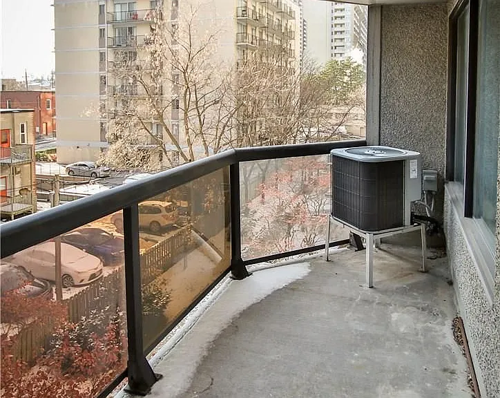 470 Laurier Ave W #403 — Photo 15