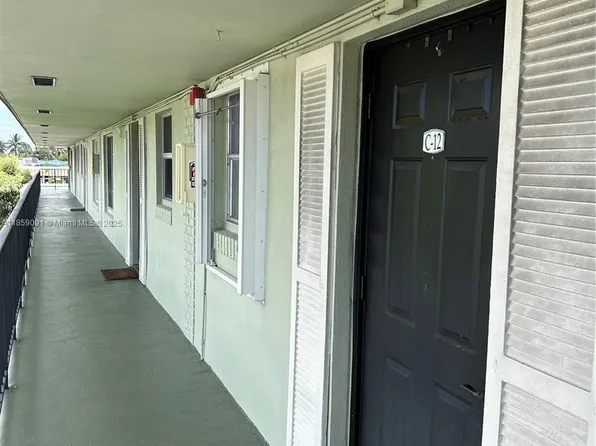 801 W Oakland Park Blvd APT C12, Oakland Park, FL 33311