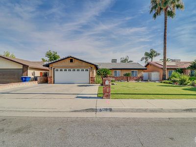 1708 Chastain Way, Bakersfield, CA, 93304