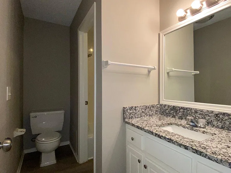 5125 S Delaware Pl — Photo 10