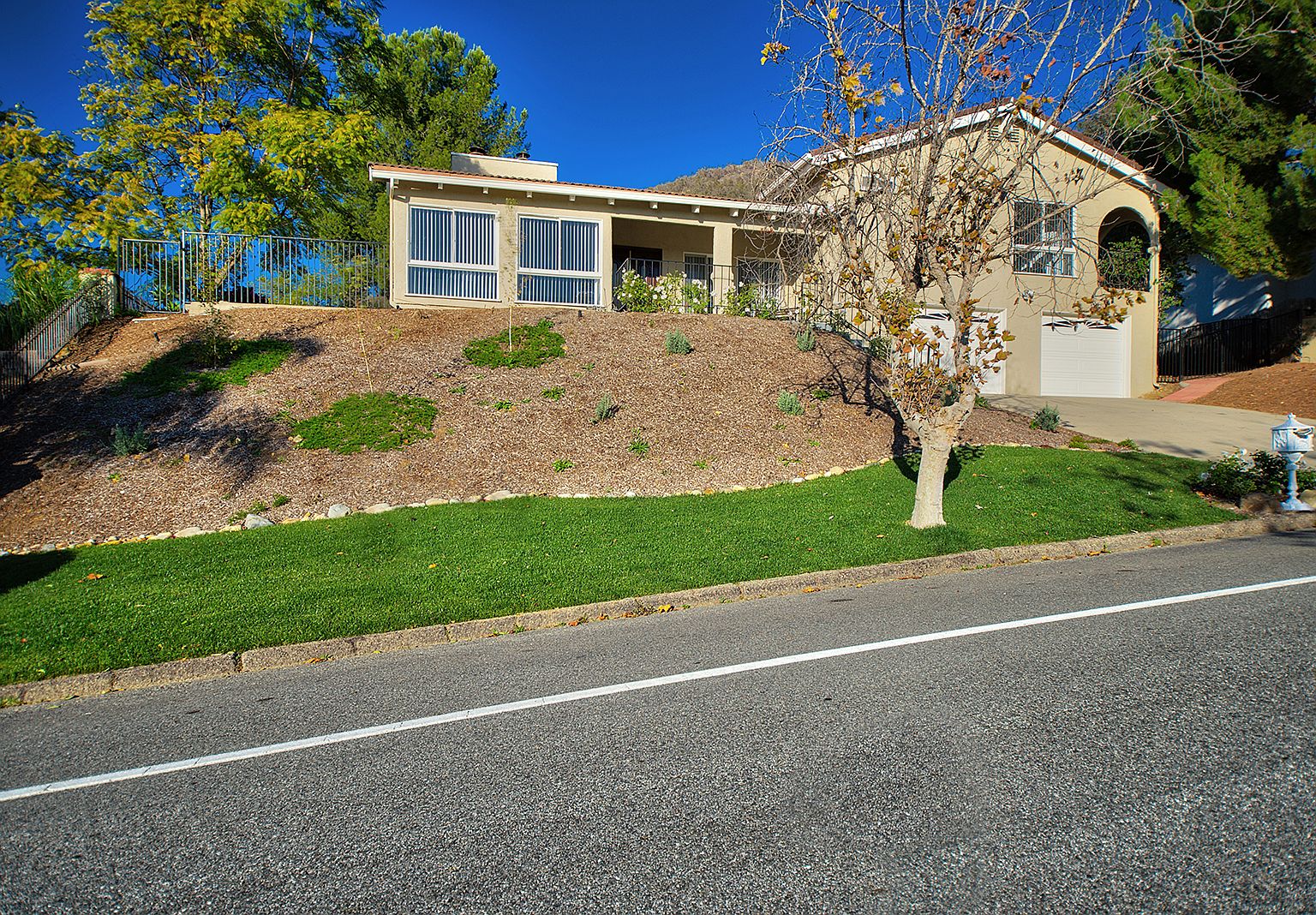 2046 Calle Yucca, Thousand Oaks, CA 91360 | Zillow